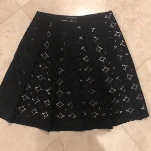 Banana republic lace eyelet pleated skirt size 4